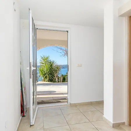 With Parking Space - 23979 דירה טרוגיר